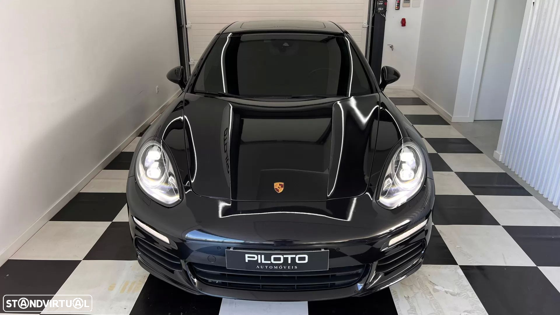 Porsche Panamera Diesel Platinum Edition - 11