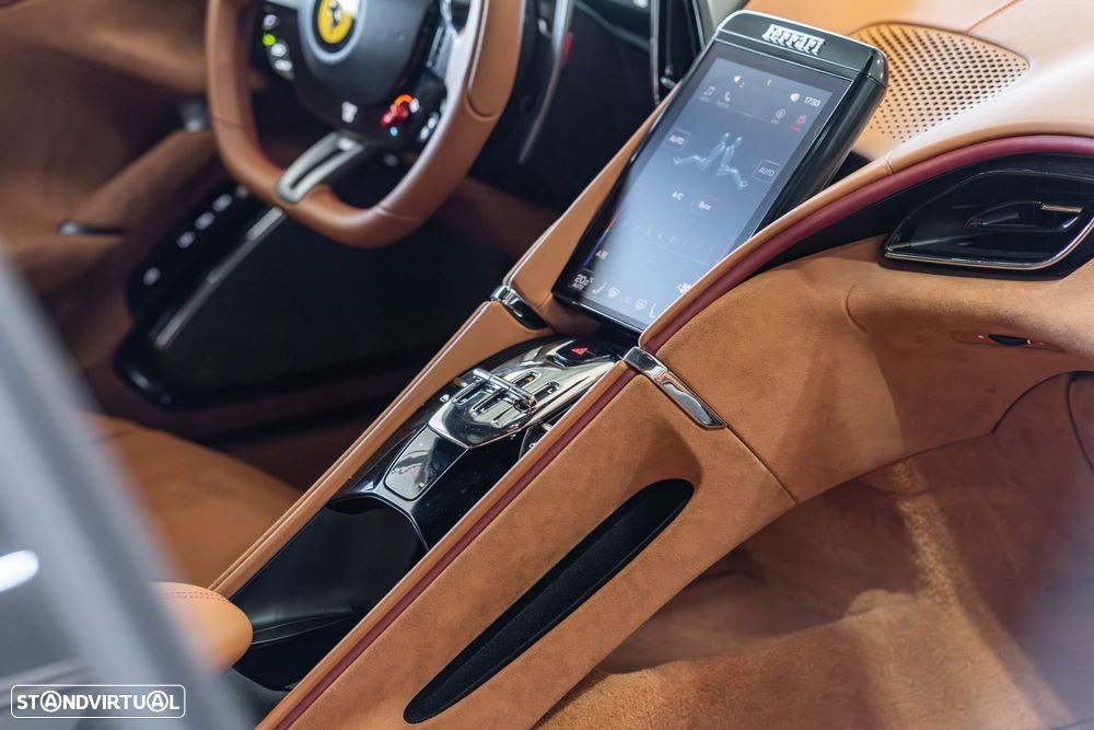 Ferrari Roma Standard - 17