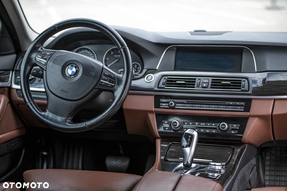 BMW Seria 5 - 13