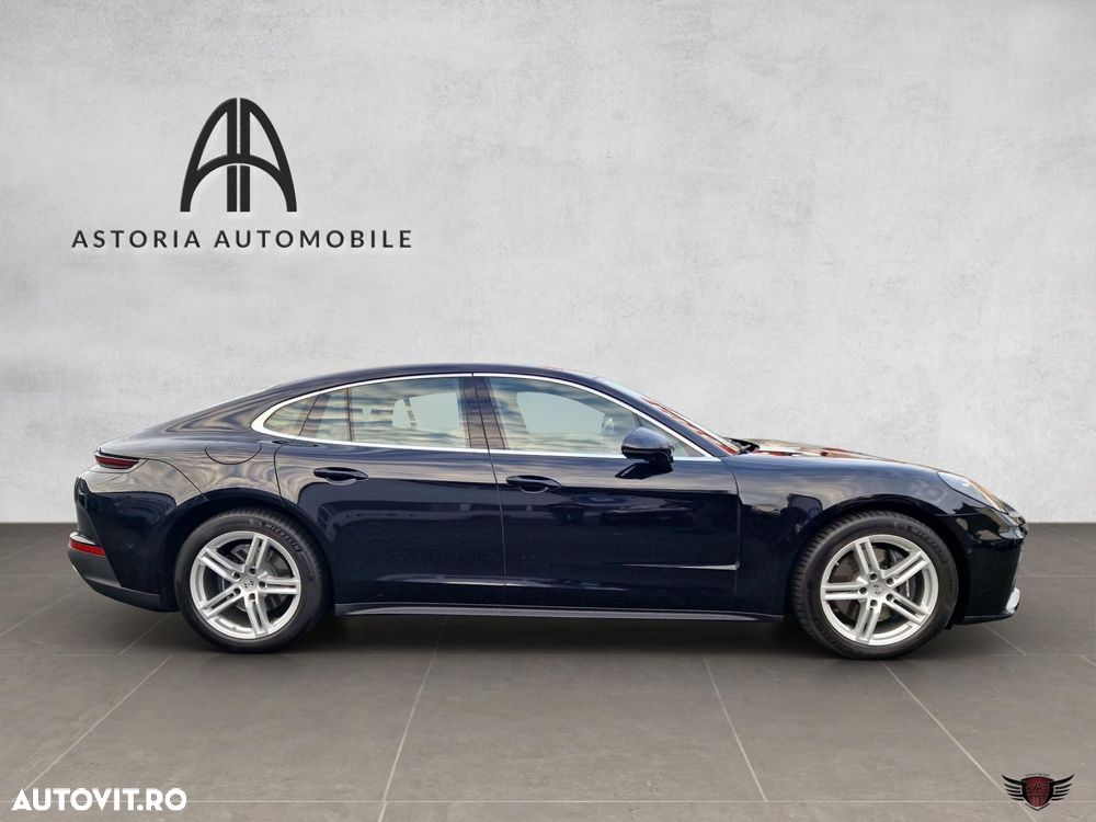 Porsche Panamera - 17
