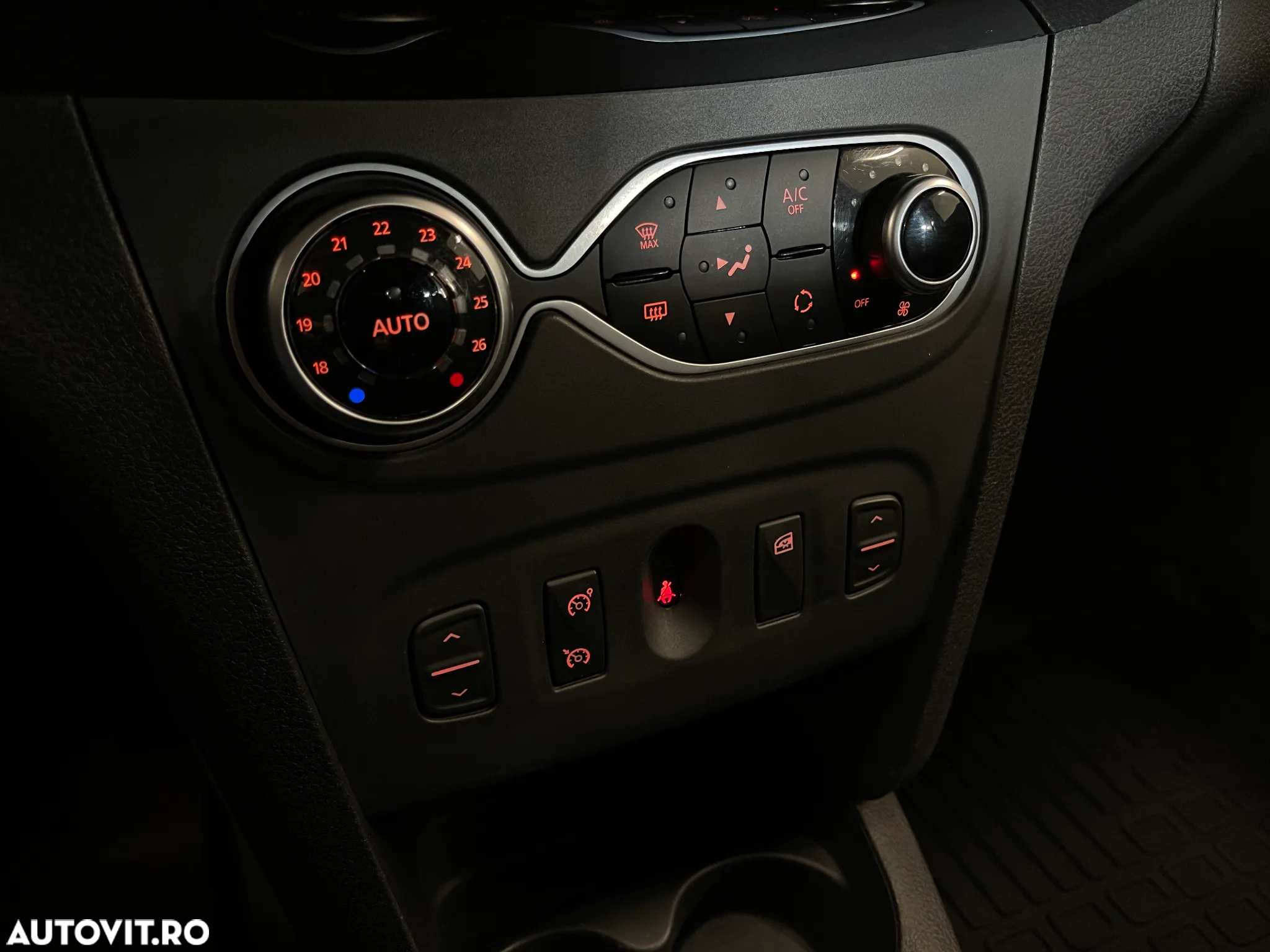 Dacia Logan 1.5 Blue dCi Prestige - 17