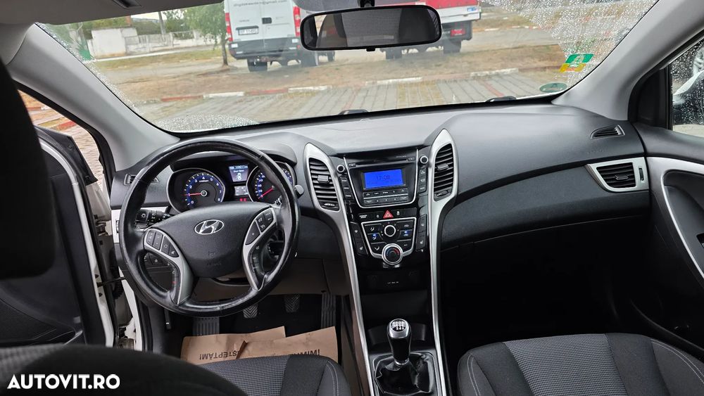 Hyundai i30 1.4 MPi Highway Heat+ - 5