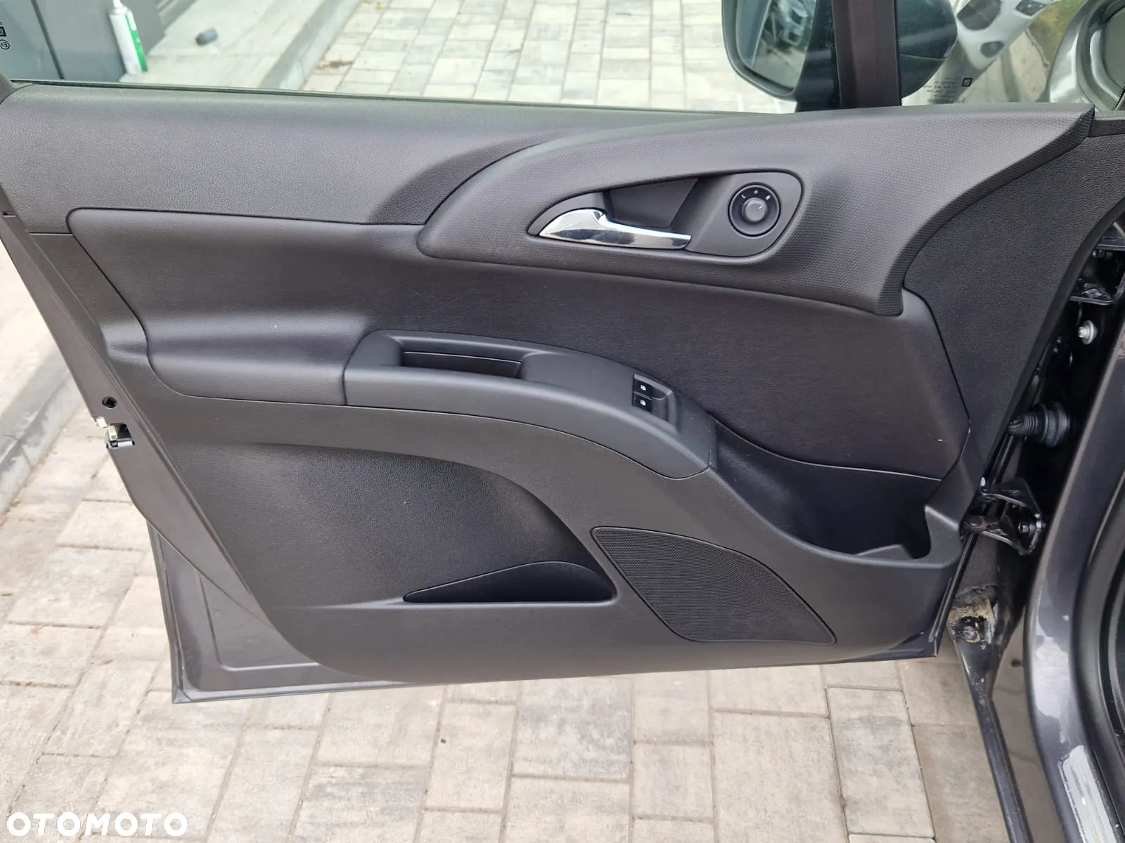 Opel Meriva 1.4 Color Edition - 12