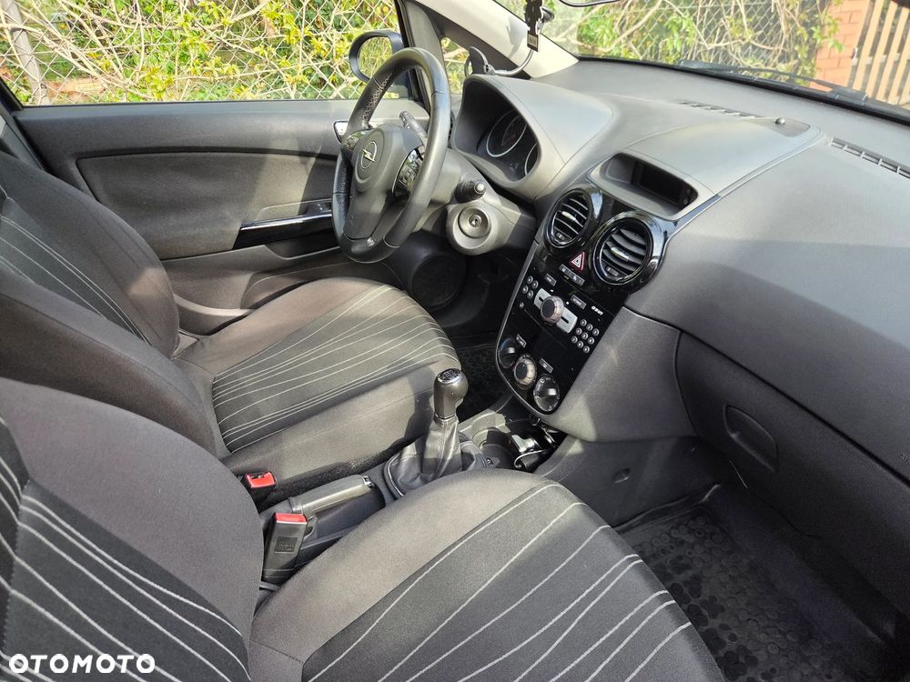 Opel Corsa 1.2 16V EcoFLEX Satellite - 13