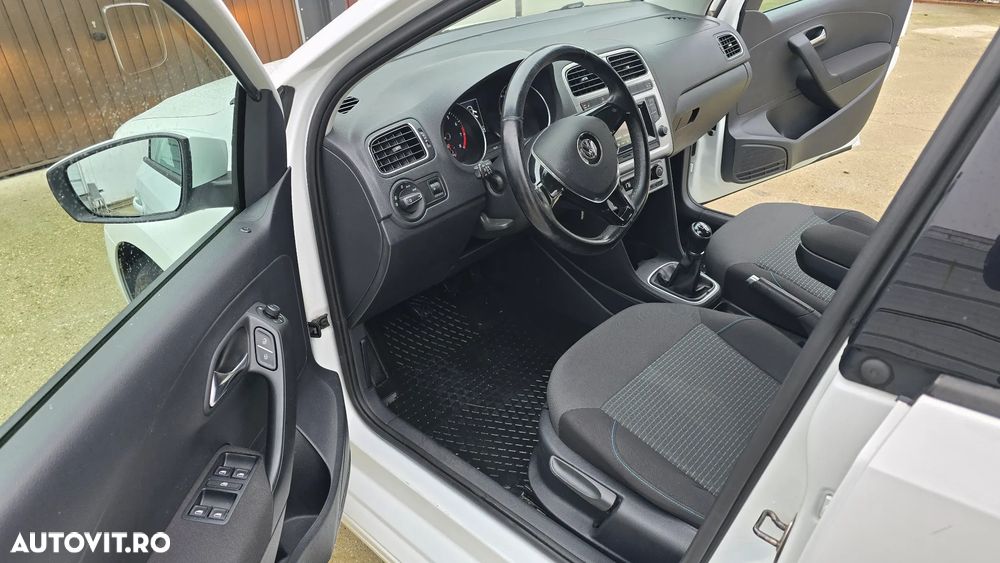 Volkswagen Polo - 6