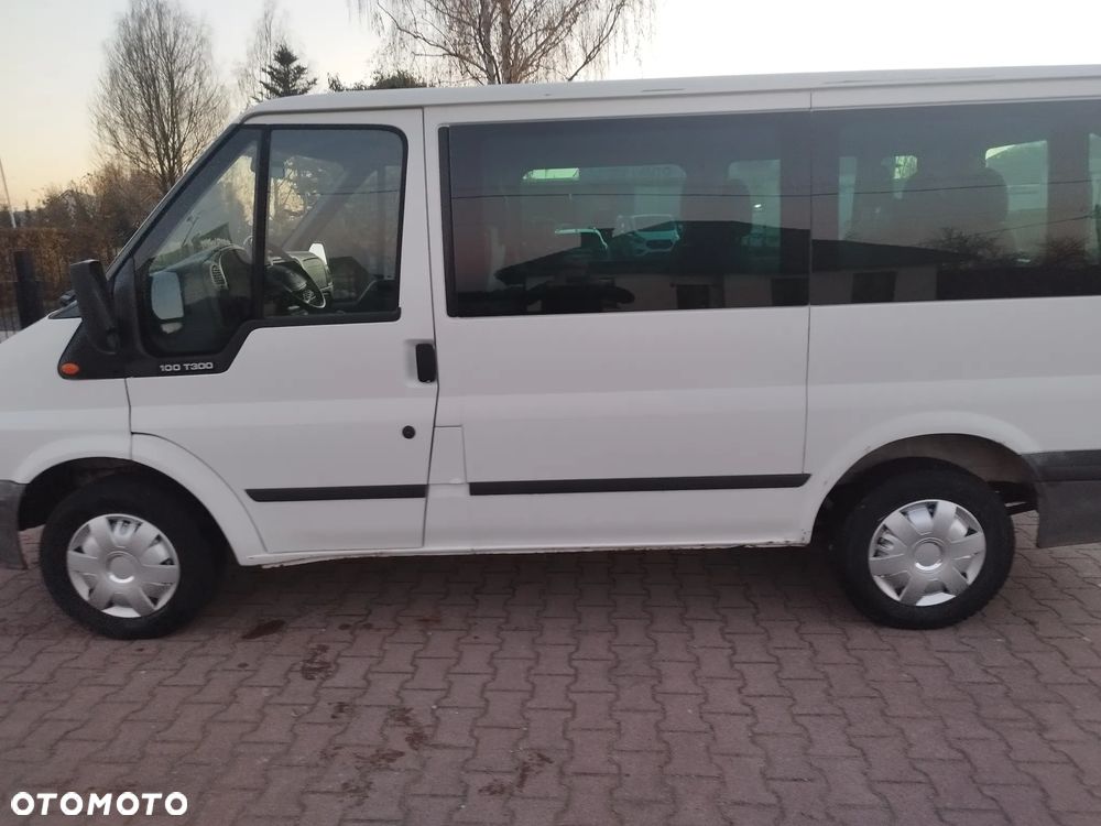 Ford Transit - 3