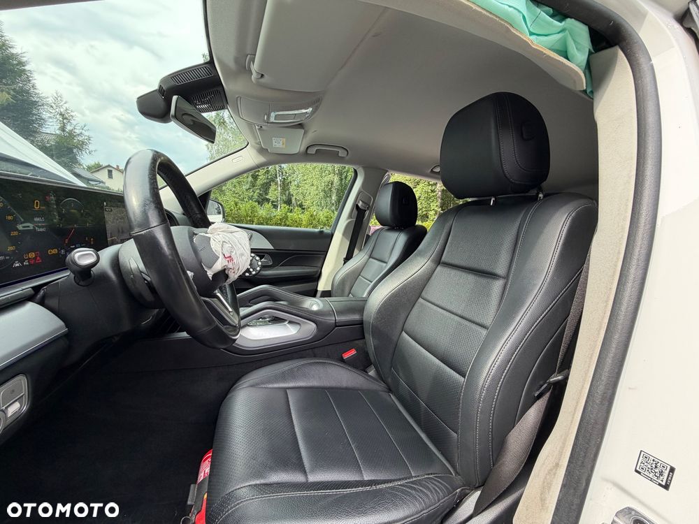 Mercedes-Benz GLE 300 d 4Matic 9G-TRONIC AMG Line - 17
