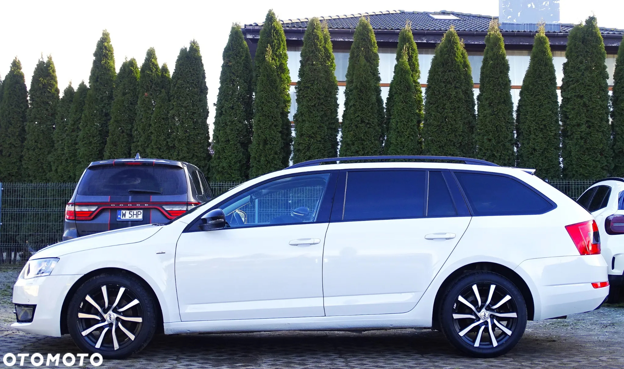 Skoda Octavia 2.0 TDI Joy DSG - 3