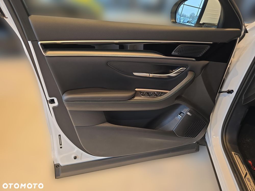 BYD Seal U 1.5T Design AWD - 10