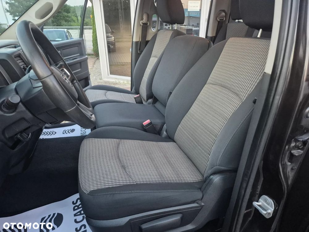 Dodge RAM 1500 5.7 4x4 - 23