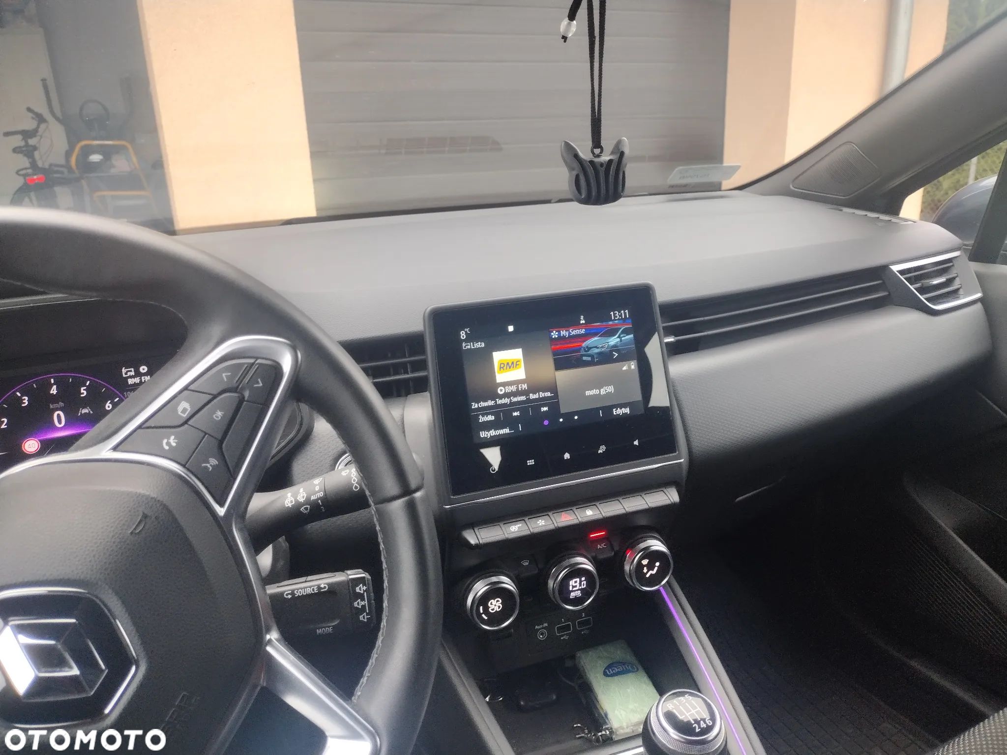 Renault Clio 1.0 TCe Intens - 1