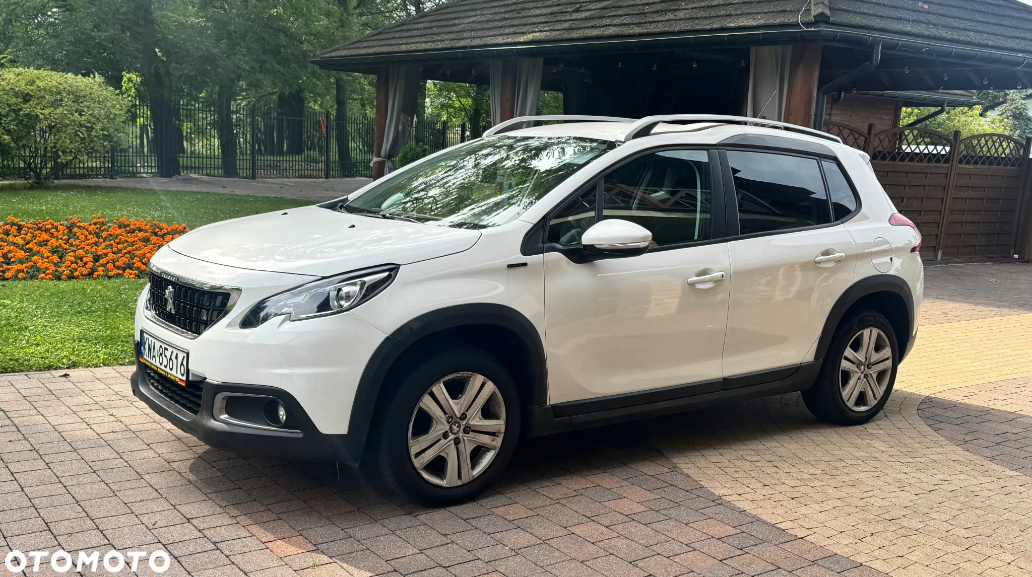 Peugeot 2008 1.2 Pure Tech Style - 2