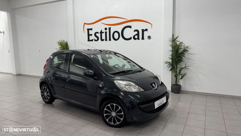 Peugeot 107 1.4 HDi Trendy - 11