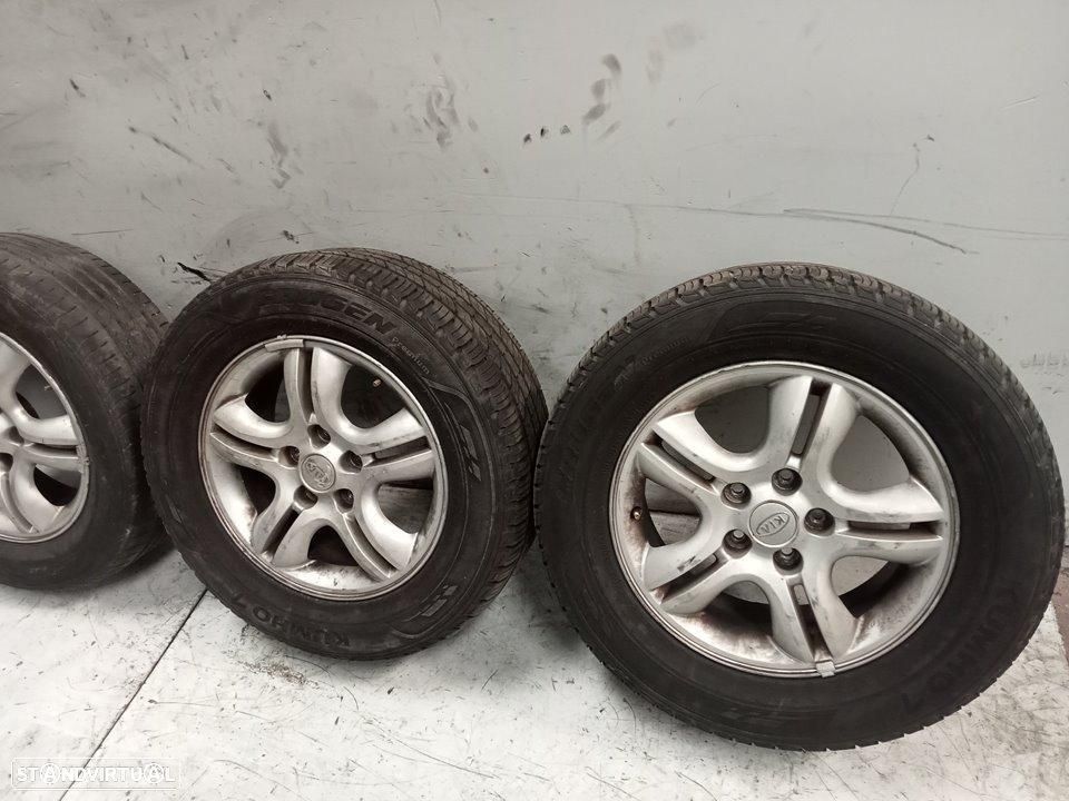 CONJUNTO DE PNEUS KIA SPORTAGE KM - 2