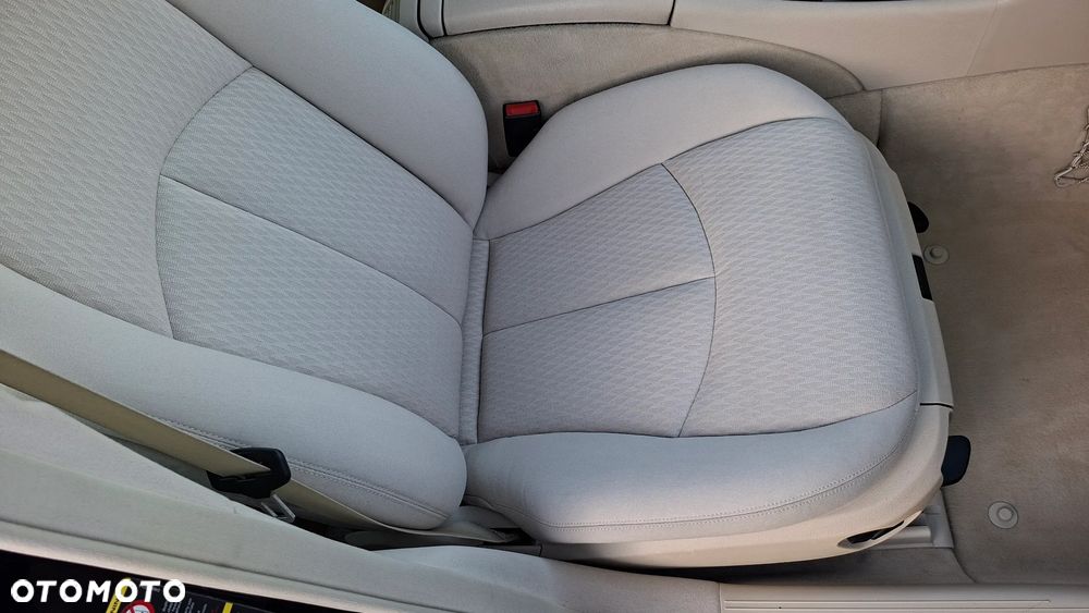 Mercedes-Benz Klasa E 200 Kompressor Automatik Elegance - 24