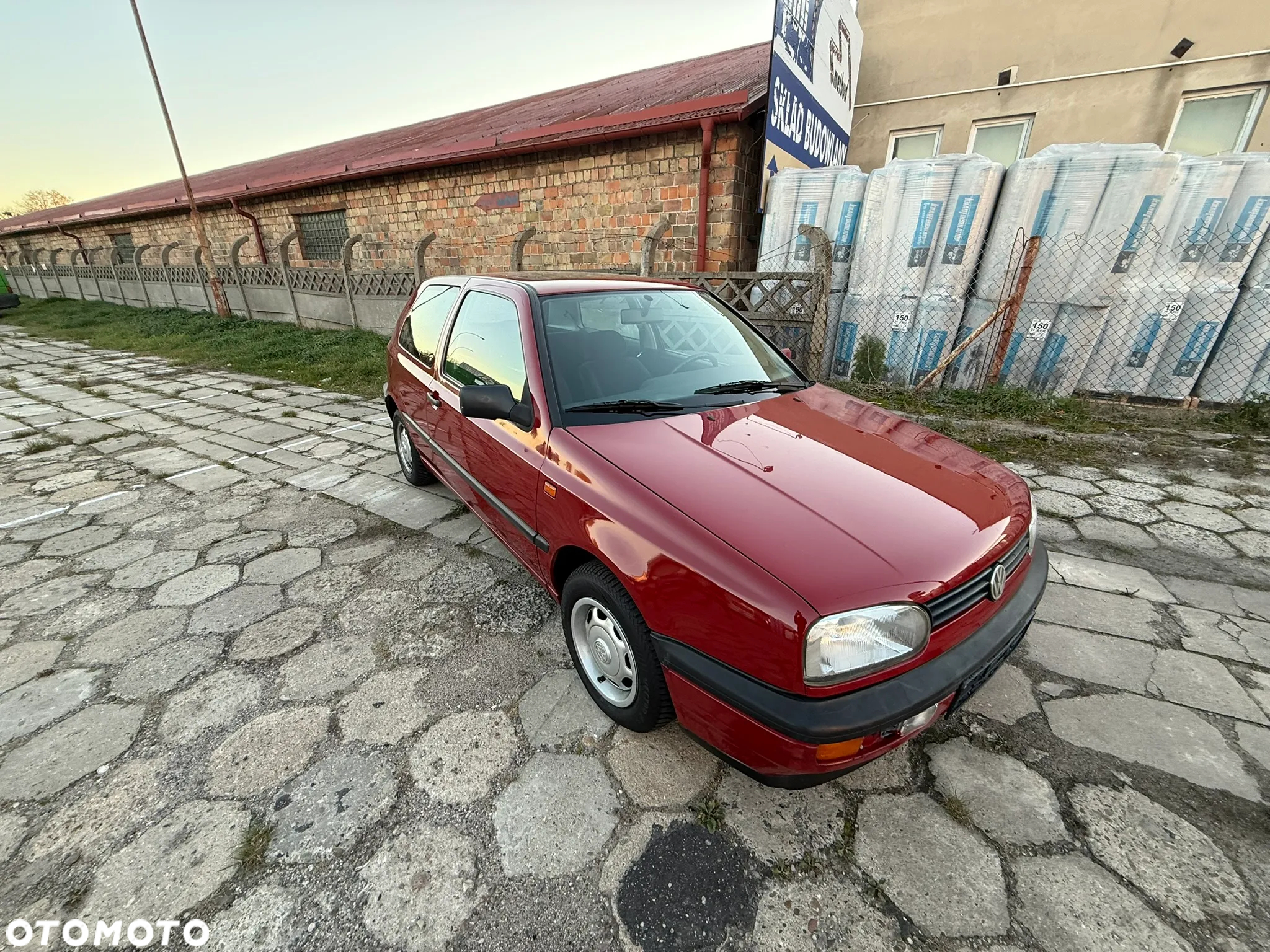 Volkswagen Golf - 11