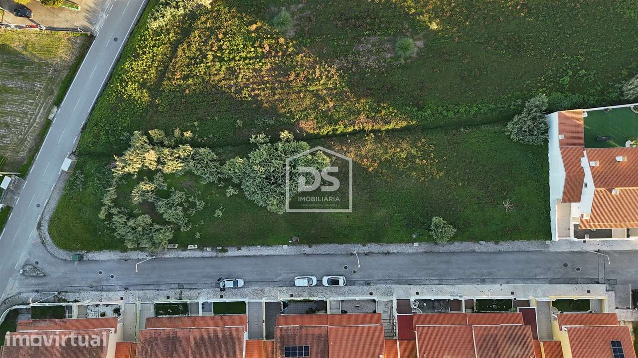 Lotes de terreno para / Moradias Lavos - Grande imagem: 3/17
