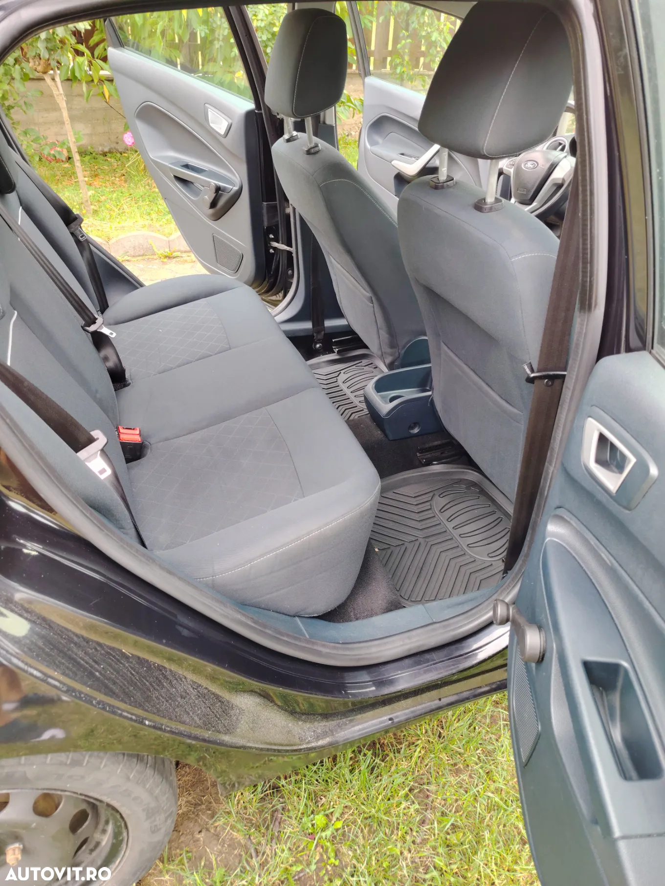 Ford Fiesta - 4