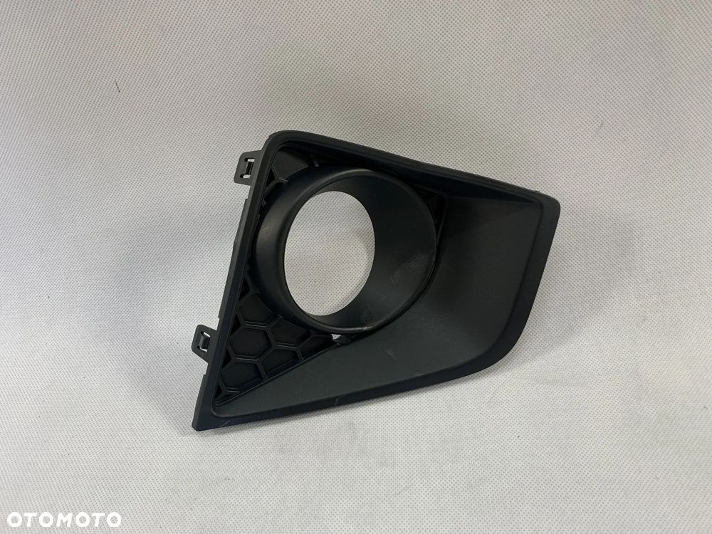 Mitsubishi Space Star 20r FL Atrapa kratka prawa zderzak Lift 2020 - 1