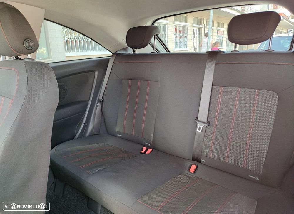 Opel Corsa 1.2 Black Edition - 9