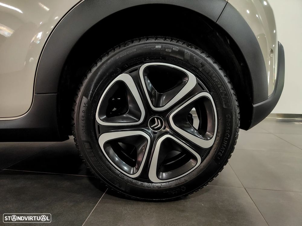 Citroën C3 1.2 PureTech Shine - 25