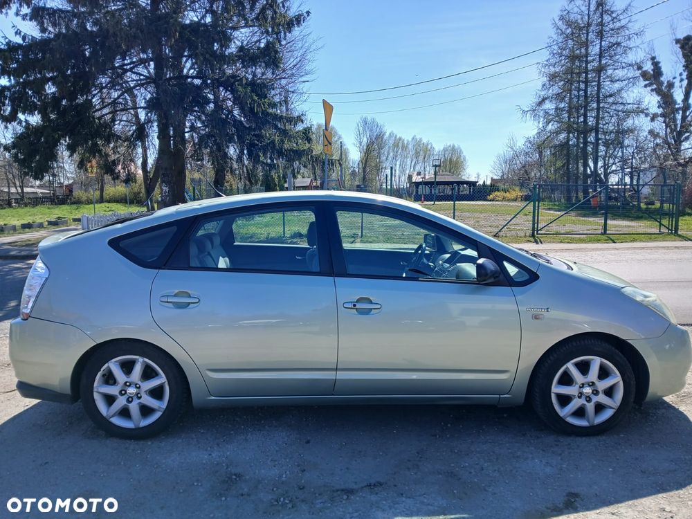 Toyota Prius 1.5 VVT-i Sol (nav) - 7