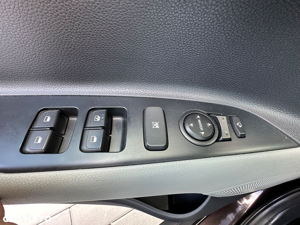 Kia Stonic 1.6 CRDi SCR XL - 9