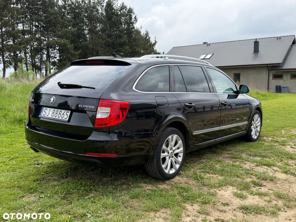 Skoda Superb 2.0 TDI Elegance DSG - 5