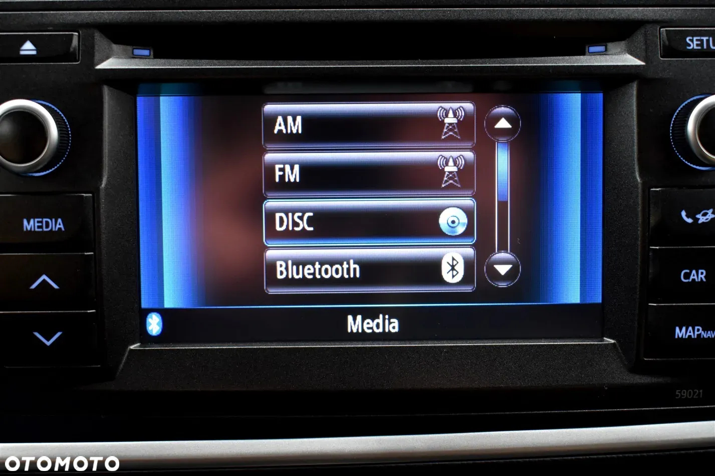Toyota Auris 1.6 Sprint MS - 34