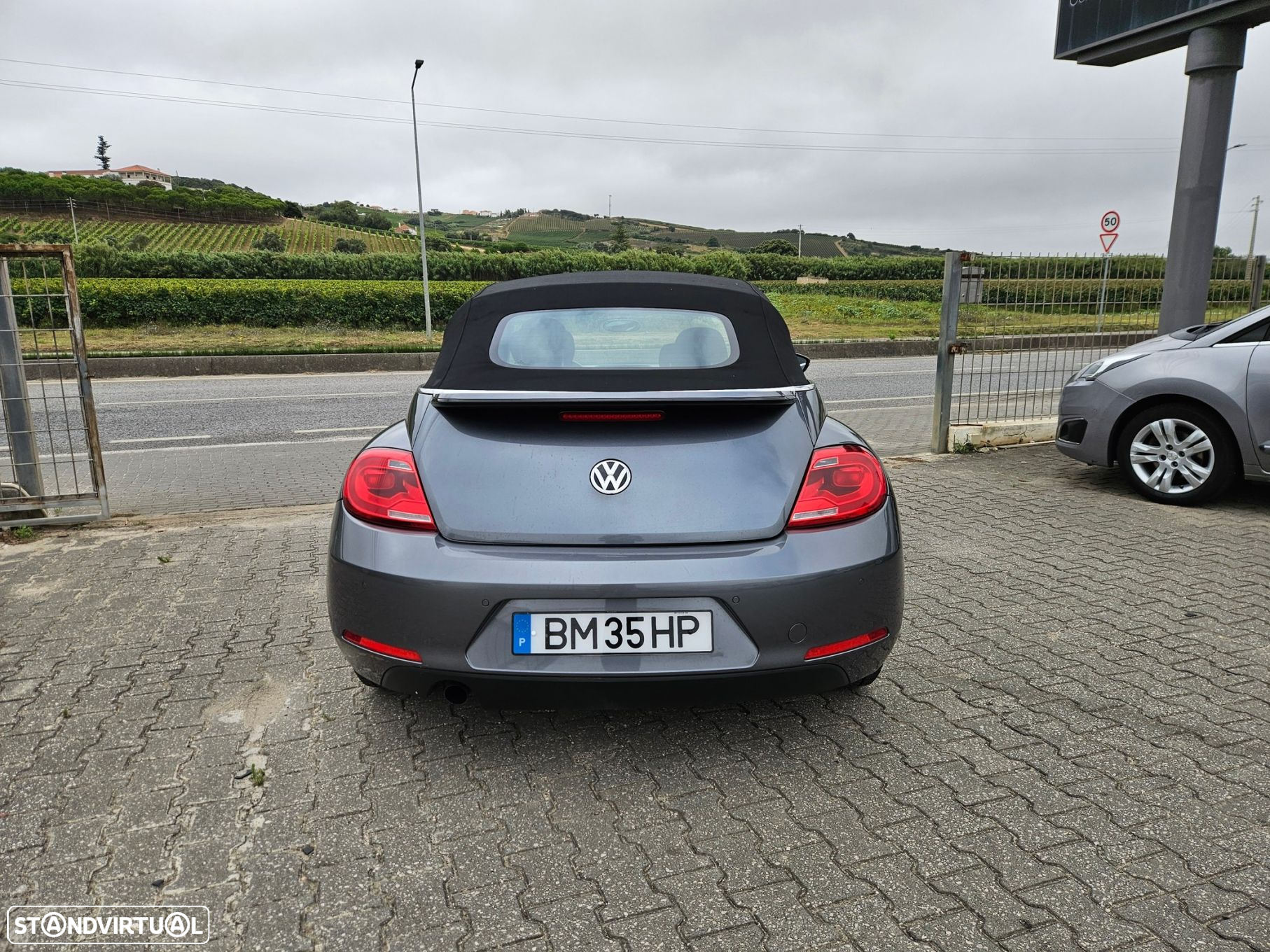 VW New Beetle Cabriolet - 4