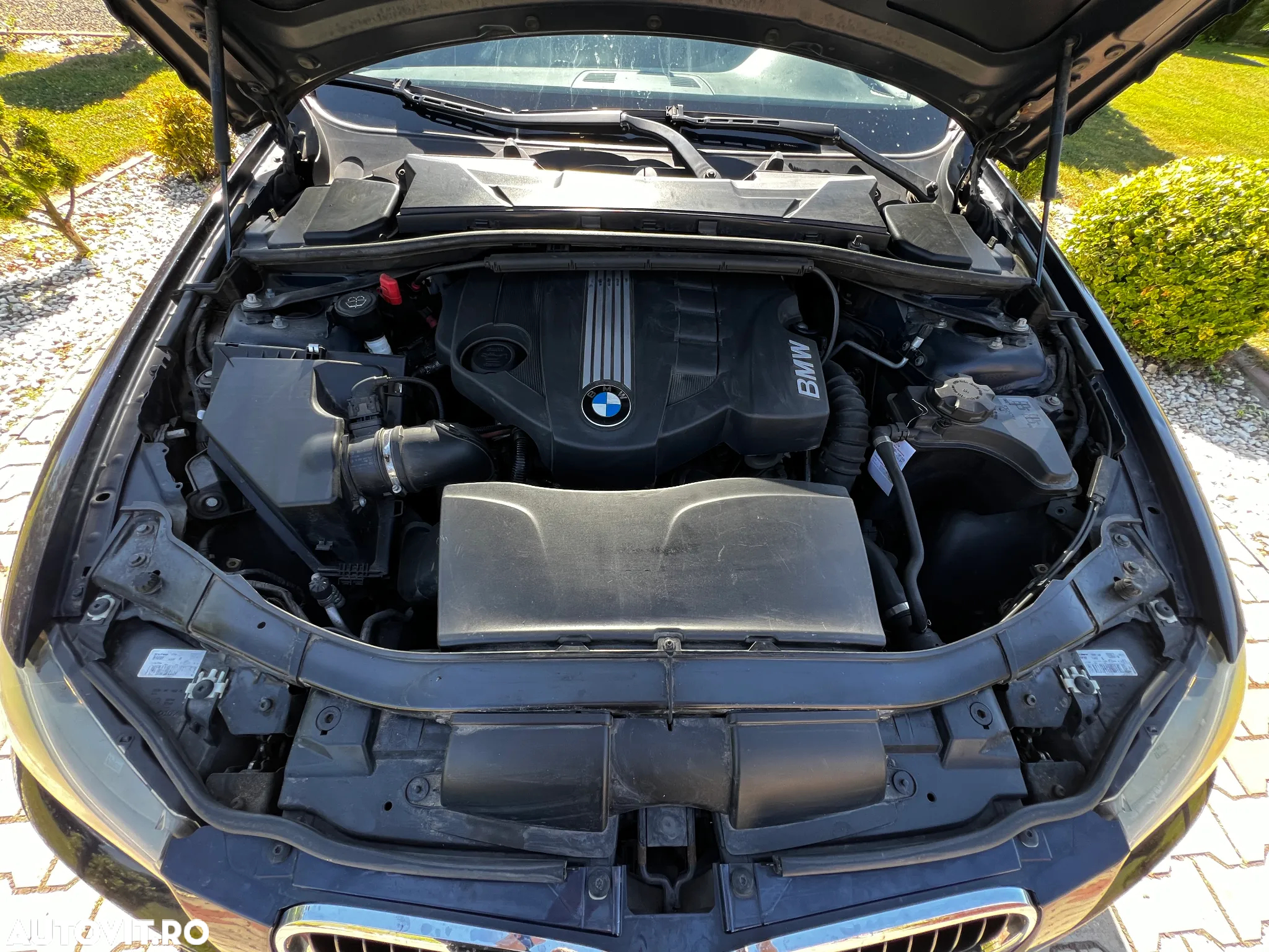 BMW Seria 3 318d - 27