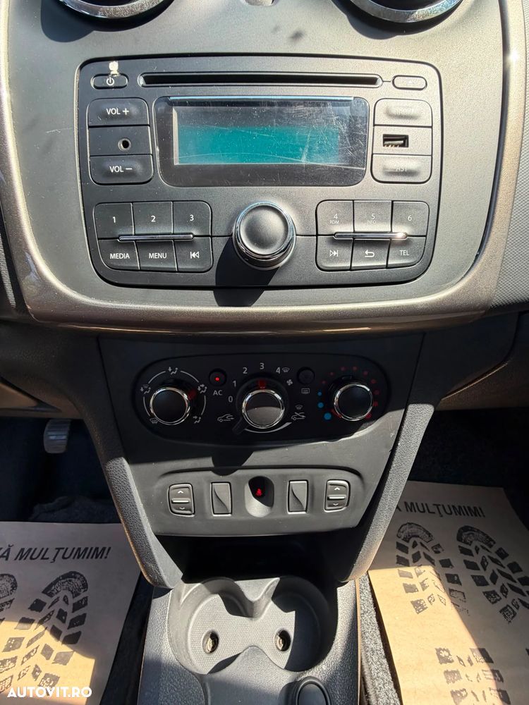 Dacia Sandero TCe 90 Laureate - 14