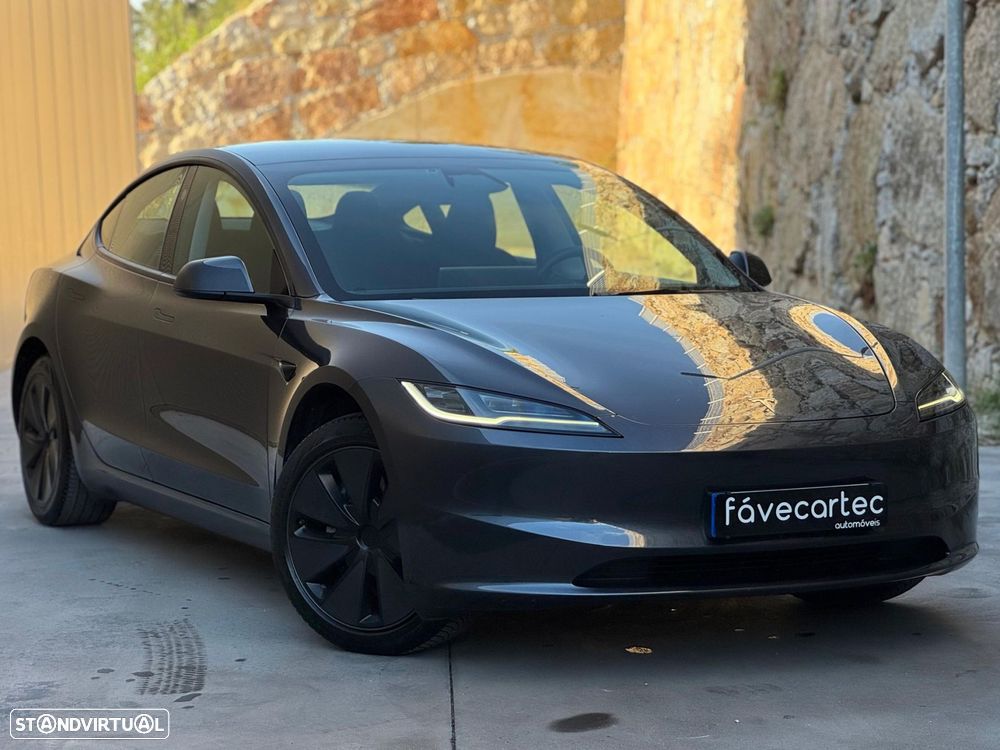 Tesla Model 3 Tração Traseira Premium - 19