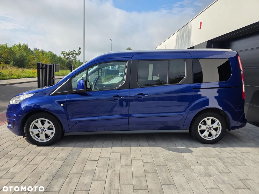 Ford Tourneo Connect Grand - 17