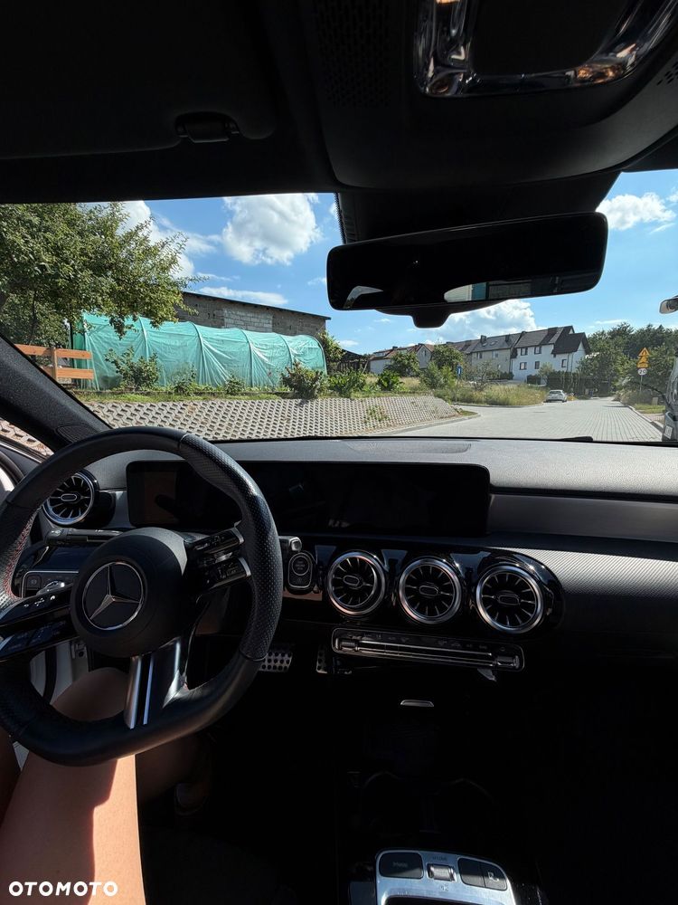 Mercedes-Benz Klasa A 200 AMG Line 7G-DCT - 6