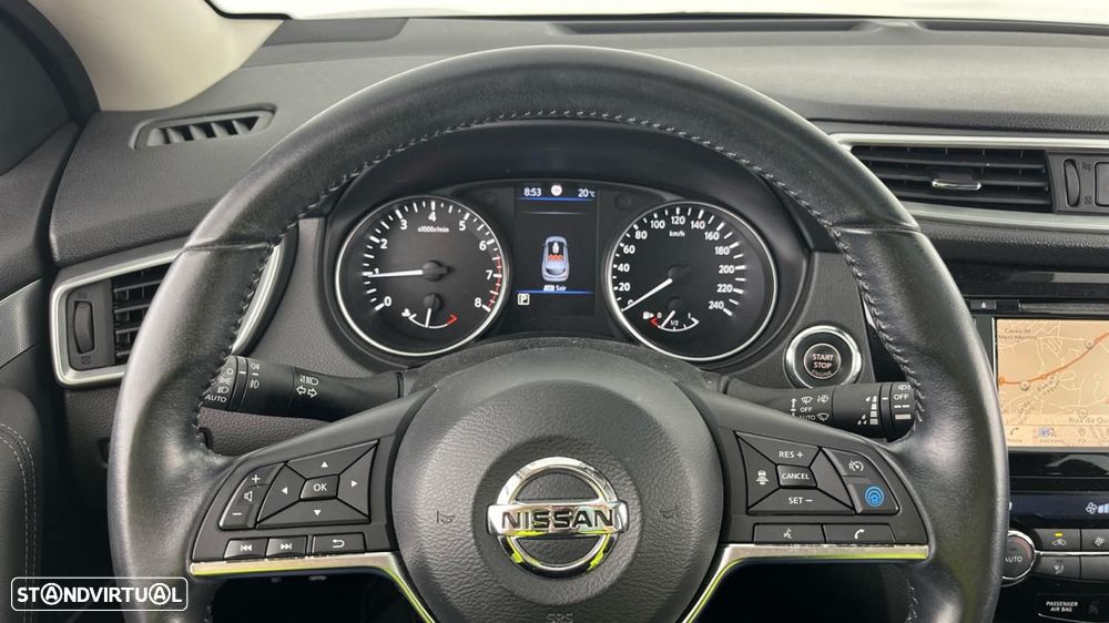 Nissan Qashqai 1.3 DIG-T N-Connecta DCT — fotografia 13