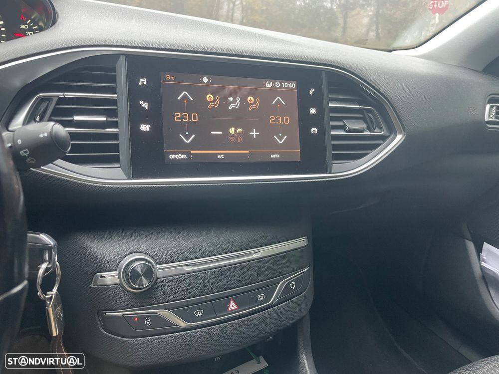 Peugeot 308 SW 1.6 BlueHDi Style - 9