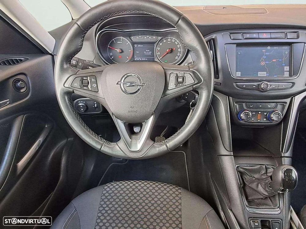 Opel Zafira 1.6 CDTi Dynamic S/S - 11