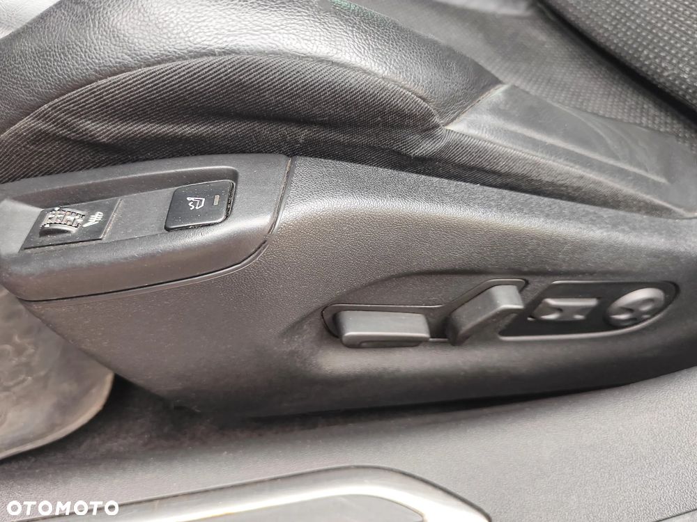 Citroën C5 1.6 THP 16V Exclusive - 20
