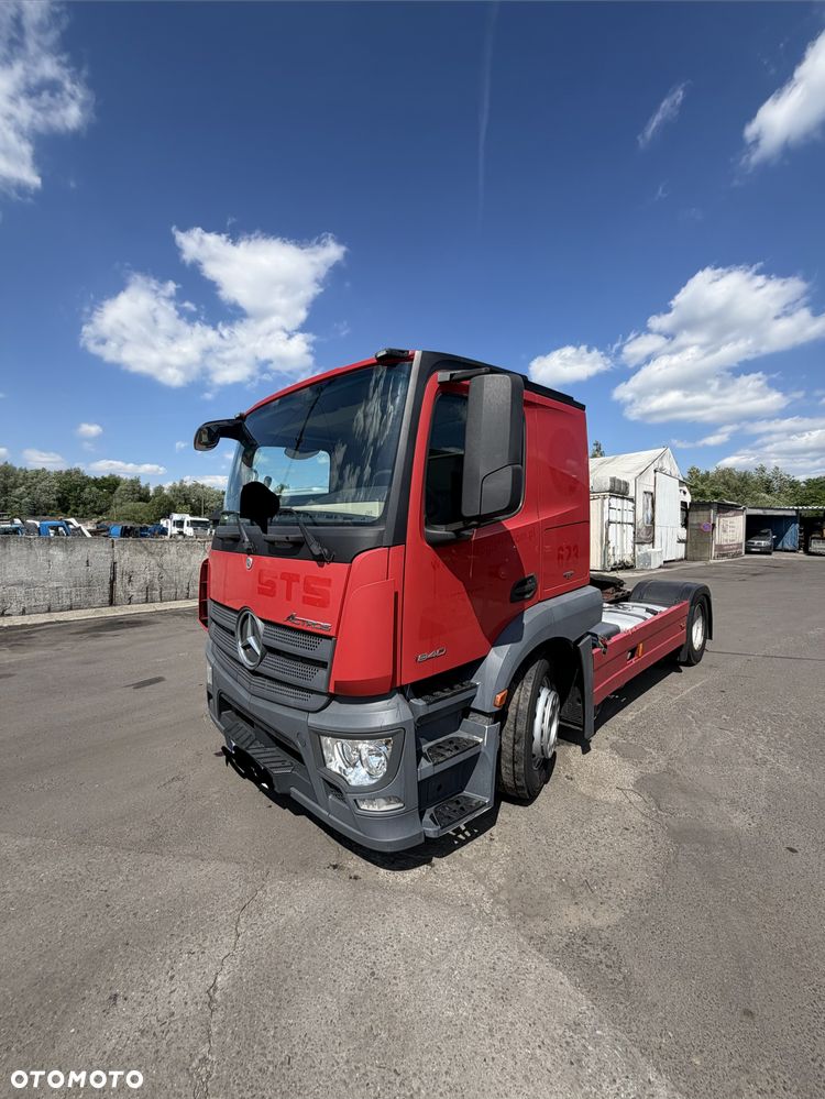 Mercedes-Benz ACTROS - 2