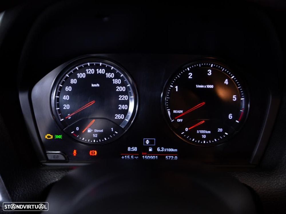 BMW 116 d Pack Desportivo M - 19