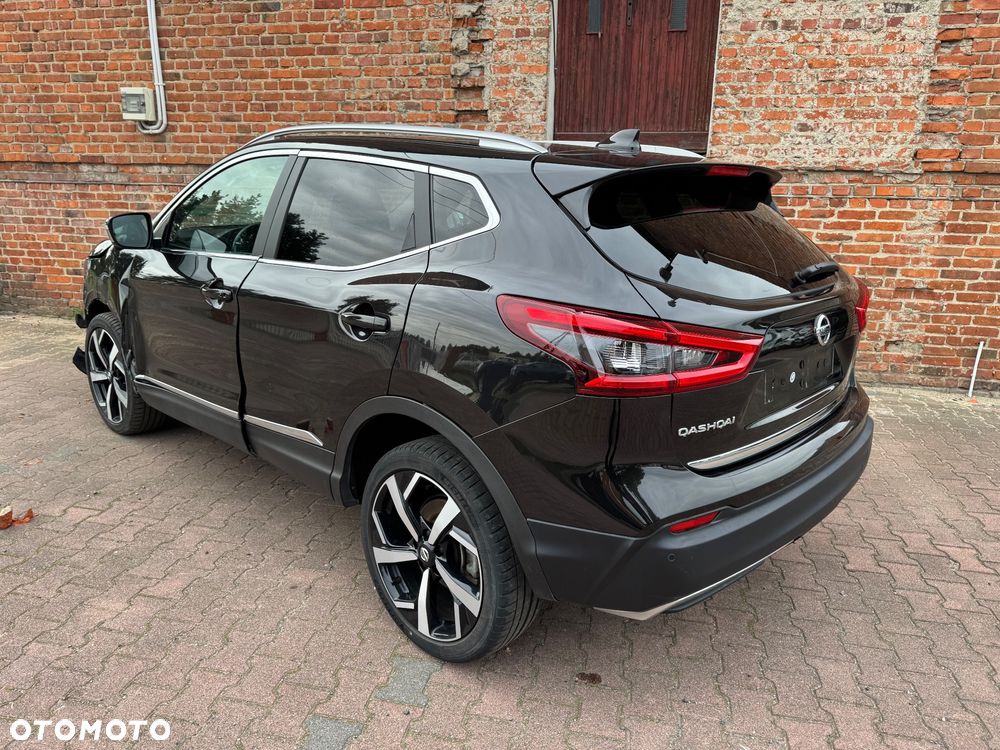 Nissan Qashqai 1.2 DIG-T Xtronic TEKNA - 10