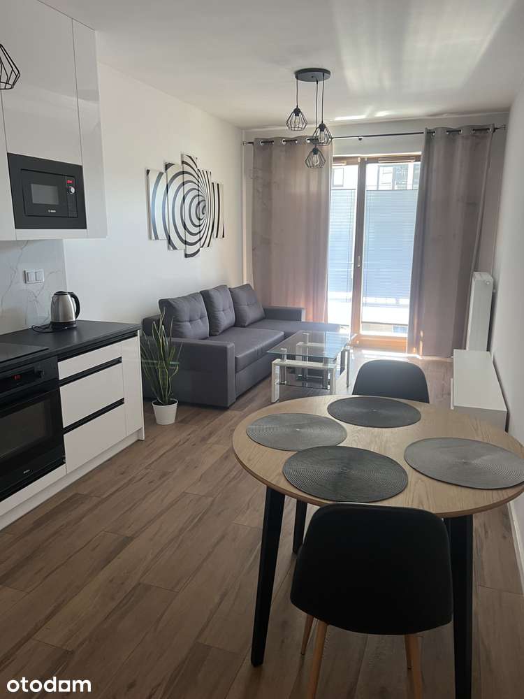 Nowa, komfortowa kawalerka 30,5 m² z balkonem