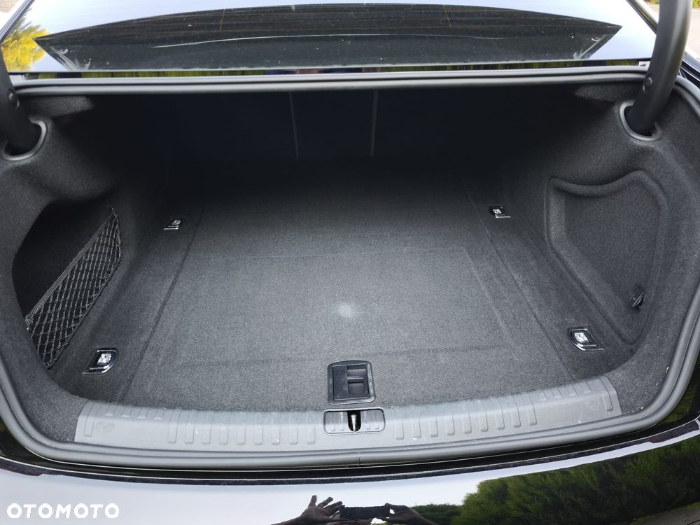 Audi A6 Limousine 40 TDI mHEV S tronic - 11