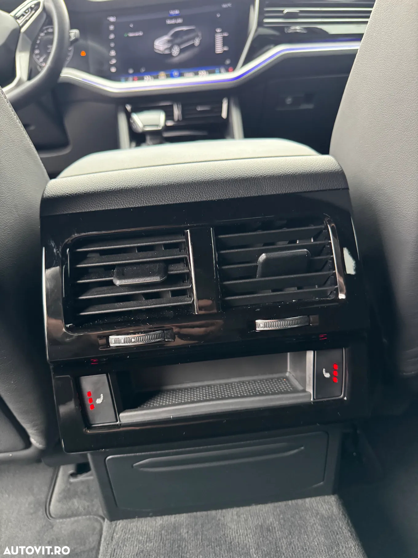 Volkswagen Touareg 3.0 V6 TDI 4Motion DPF Automatik R-Line - 23