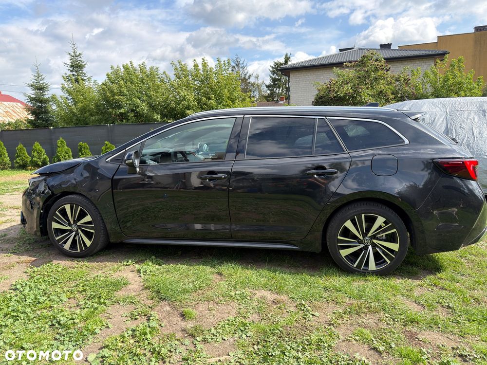Toyota Corolla 2.0 Hybrid Style - 6