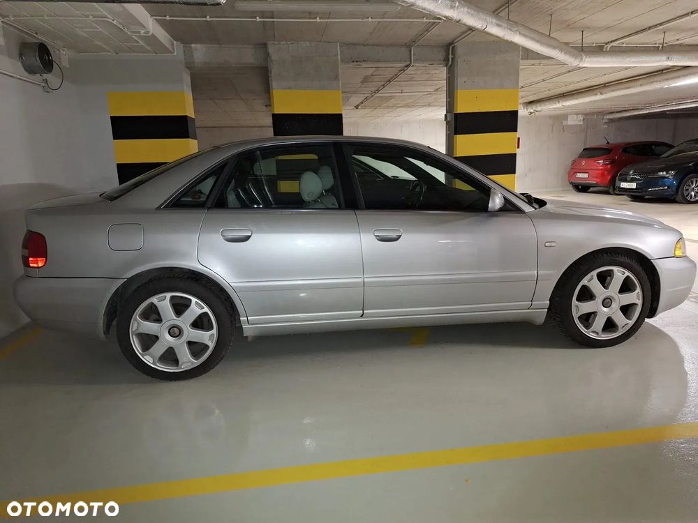 Audi S4 Limousine - 2