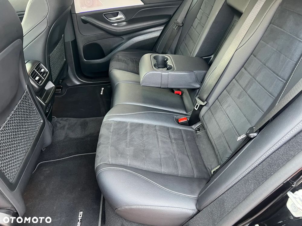 Mercedes-Benz GLE 300 d 4Matic 9G-TRONIC AMG Line - 31