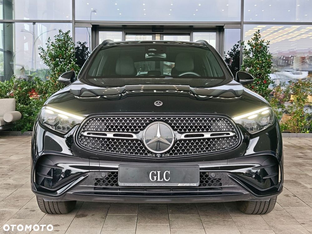 Mercedes-Benz Glc 2025 photo 2