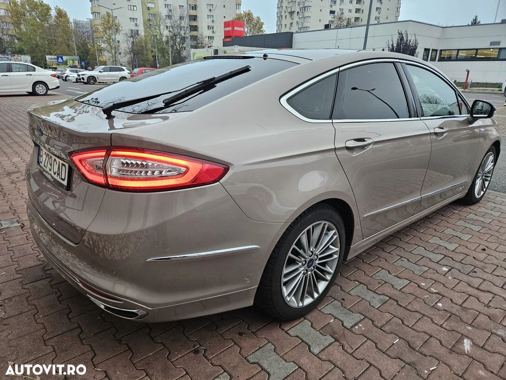 Ford Mondeo Vignale 2.0 TDCi Powershift AWD - 9